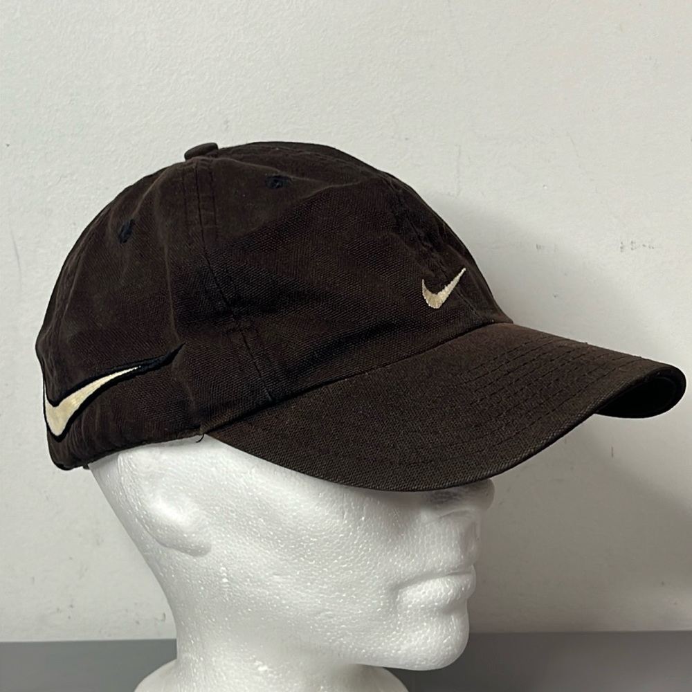 Vintage Nike Big Swoosh Cap Strapback Hat